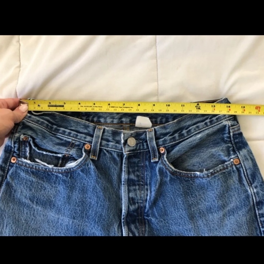 Levi shorts
